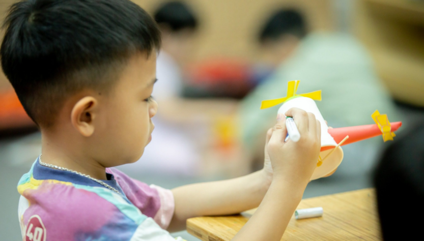 so-sanh-phuong-phap-giao-duc-som-quan-7